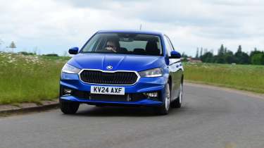Skoda Fabia - front cornering